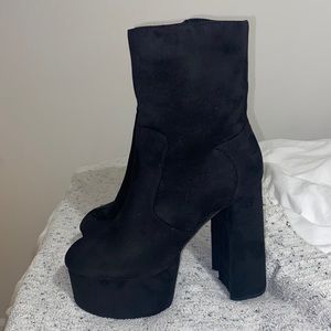 Black Platform Boots